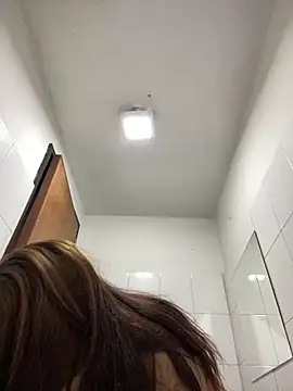 Snapshot of EmilyMoore_Pink chatting on February 10, 2026, 6:17 am EmilyMoore Pink online show from February 10, 2026, 6:17 am