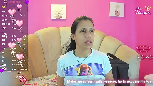 Snapshot of mitzukywinteer chatting on February 14, 2026, 8:49 pm mitzukywinteer online show from February 14, 2026, 8:49 pm