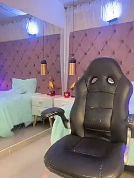 Auri   online show from March 14, 2026, 7:30 pm