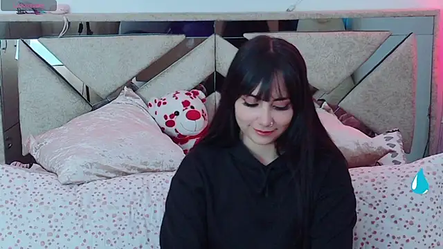 Snapshot of Sabrinaaa__ chatting on July 16, 2026, 3:18 pm Sabrinaaa online show from July 16, 2026, 3:18 pm