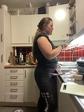 justsomeoneuknow online show from February 19, 2026, 6:26 pm