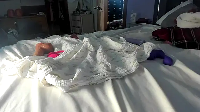 Snapshot of LindseyFAFO chatting on February 8, 2026, 5:16 pm LindseyFAFO online show from February 8, 2026, 5:16 pm