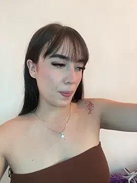 Melody rousse   online show from March 3, 2026, 7:53 pm