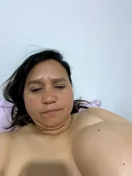 Snapshot of ketty_Riley chatting on February 1, 2026, 6:12 am ketty Riley online show from February 1, 2026, 6:12 am