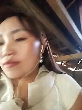 Snapshot of lia-coy chatting on March 24, 2026, 4:28 am lia-coy online show from March 24, 2026, 4:28 am