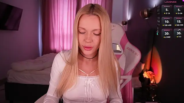 cutebon online show from April 2, 2026, 4:21 am