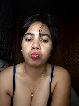 LoveSammantha24xxx online show from February 13, 2026, 5:03 am