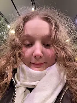 outside rosy online show from March 12, 2026, 3:07 pm