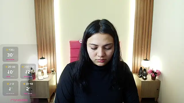 IvonneRoss  online show from March 28, 2026, 11:54 am