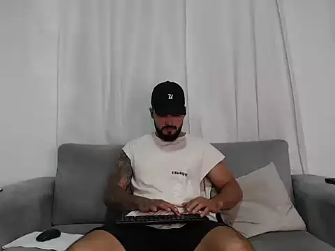 Snapshot of Handsomen69 chatting on March 5, 2026, 2:07 am Handsomen69 online show from March 5, 2026, 2:07 am