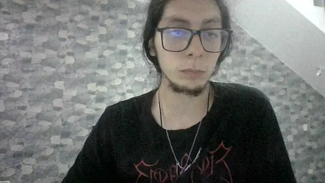 GaahlFrost online show from June 9, 2026, 4:13 am