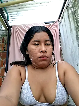 Snapshot of Sweet-Dirty-Storm chatting on March 6, 2026, 7:32 pm Sweet-Dirty-Storm online show from March 6, 2026, 7:32 pm