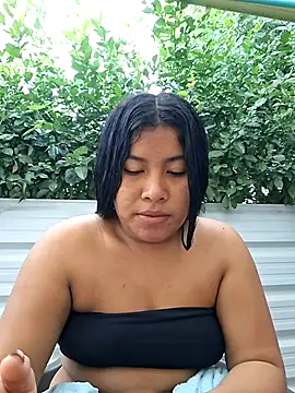 Snapshot of Sweet-Dirty-Storm chatting on April 13, 2026, 2:33 pm Sweet-Dirty-Storm online show from April 13, 2026, 2:33 pm