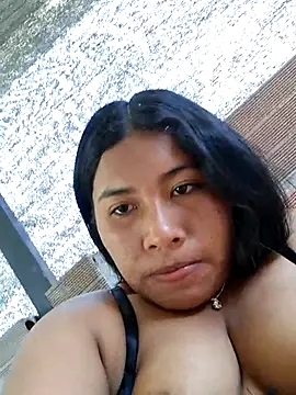 Snapshot of Sweet-Dirty-Storm chatting on May 9, 2026, 4:45 pm Sweet-Dirty-Storm online show from May 9, 2026, 4:45 pm