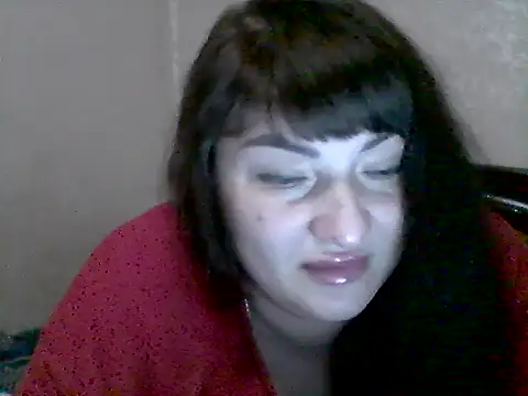 Snapshot of AllinaKis chatting on February 17, 2026, 10:38 pm AllinaKis online show from February 17, 2026, 10:38 pm