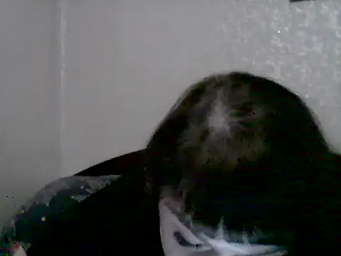 Snapshot of AllinaKis chatting on February 18, 2026, 11:01 pm AllinaKis online show from February 18, 2026, 11:01 pm