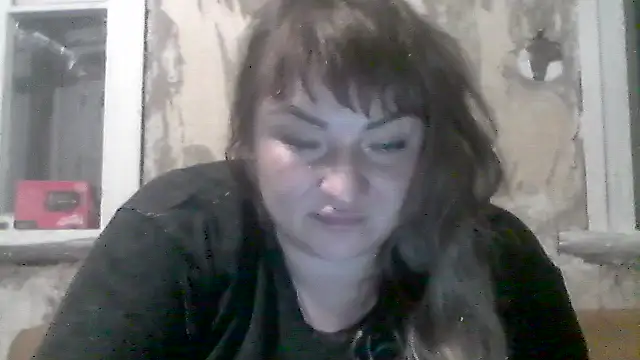 Snapshot of AllinaKis chatting on July 20, 2026, 6:54 pm AllinaKis online show from July 20, 2026, 6:54 pm