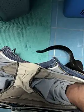 Snapshot of hotcgat chatting on February 6, 2026, 5:16 pm hotcgat online show from February 6, 2026, 5:16 pm