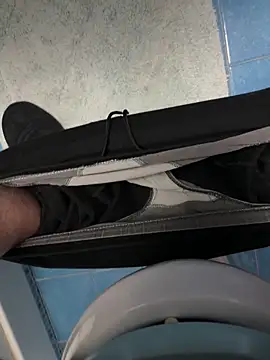 Snapshot of hotcgat chatting on February 19, 2026, 5:09 pm hotcgat online show from February 19, 2026, 5:09 pm