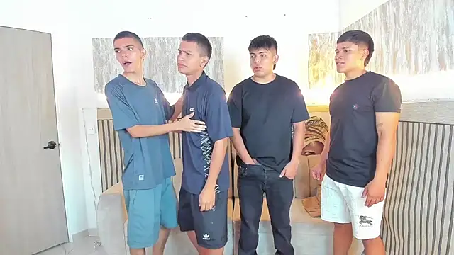 friendslikeplay online show from February 6, 2026, 9:18 pm