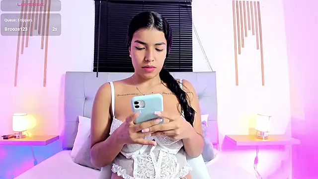  kimmygrey online show from February 28, 2026, 1:39 am