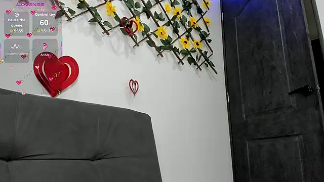 Maxxx bigcockx online show from February 12, 2026, 2:28 am