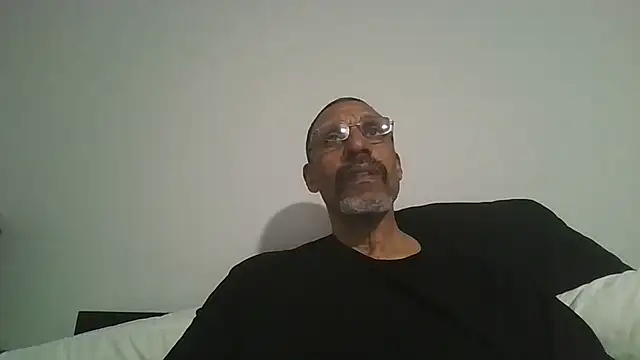 swimmer2496 online show from March 30, 2026, 2:34 am