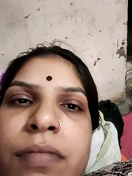 Snapshot of Radha_hot chatting on July 8, 2026, 4:11 pm Radha hot online show from July 8, 2026, 4:11 pm