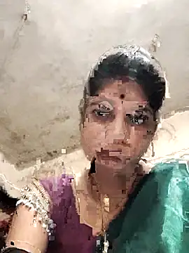 Snapshot of Radha_hot chatting on July 9, 2026, 1:48 pm Radha hot online show from July 9, 2026, 1:48 pm