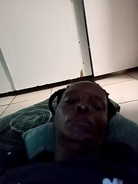 01Wetlips online show from February 19, 2026, 4:41 am