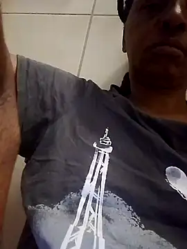 01Wetlips online show from April 2, 2026, 2:42 am