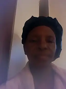 Snapshot of 01Wetlips chatting on June 5, 2026, 6:20 am 01Wetlips online show from June 5, 2026, 6:20 am