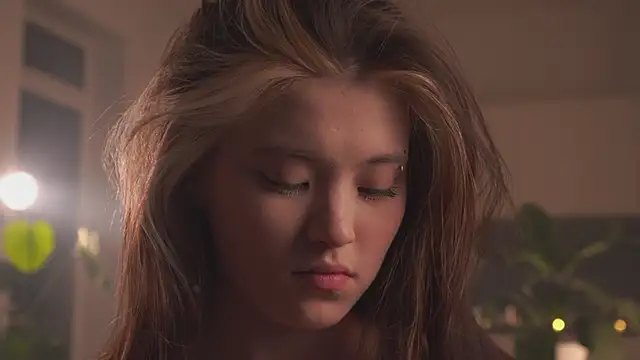 Snapshot of EleniRoeber chatting on February 12, 2026, 4:46 pm EleniRoeber online show from February 12, 2026, 4:46 pm