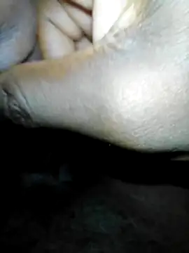 Snapshot of Capetownmonster chatting on April 10, 2026, 8:35 pm Capetownmonster online show from April 10, 2026, 8:35 pm