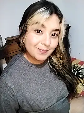 Snapshot of NaraHills_ chatting on April 20, 2026, 2:25 am NaraHills online show from April 20, 2026, 2:25 am