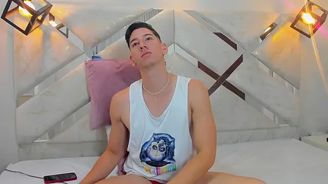 Snapshot of Angel_Sanzz chatting on February 18, 2026, 1:29 pm Angel Sanzz online show from February 18, 2026, 1:29 pm