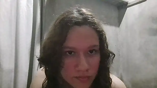 Jessy2000NS online show from February 3, 2026, 2:53 am