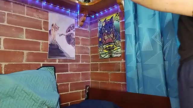 Snapshot of PaulDamico chatting on March 7, 2026, 10:18 pm PaulDamico online show from March 7, 2026, 10:18 pm