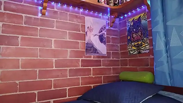 Snapshot of PaulDamico chatting on March 17, 2026, 4:43 pm PaulDamico online show from March 17, 2026, 4:43 pm