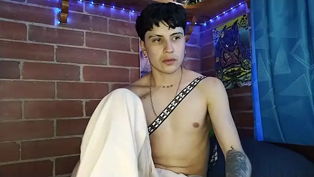 Snapshot of PaulDamico chatting on March 20, 2026, 4:45 pm PaulDamico online show from March 20, 2026, 4:45 pm