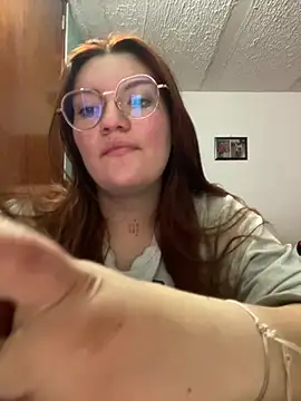 Snapshot of Vixroy7 chatting on June 17, 2026, 10:54 pm Vixroy7 online show from June 17, 2026, 10:54 pm