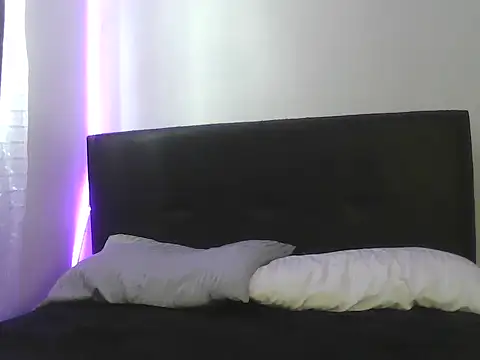 Snapshot of Itsgabyx chatting on February 11, 2026, 3:50 pm Itsgabyx online show from February 11, 2026, 3:50 pm