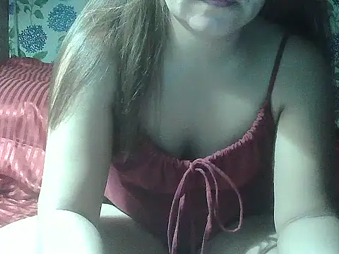 juliana babe online show from April 8, 2026, 11:27 pm