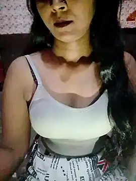 Snapshot of Ayesha_Khan1 chatting on April 13, 2026, 11:48 am Ayesha Khan1 online show from April 13, 2026, 11:48 am