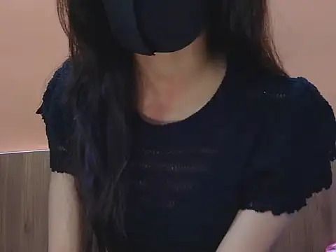 Snapshot of Desirable_Barbie chatting on April 23, 2026, 7:27 pm Desirable Barbie online show from April 23, 2026, 7:27 pm