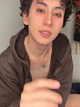 Snapshot of noynxz chatting on February 5, 2026, 4:06 am noynxz online show from February 5, 2026, 4:06 am