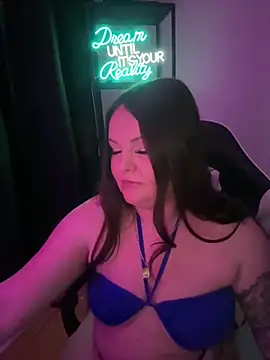 Snapshot of Elysiasecret chatting on April 5, 2026, 12:19 am Elysiasecret online show from April 5, 2026, 12:19 am