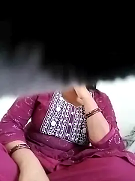 x chaht online show from February 12, 2026, 10:21 am