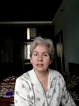 AvaSwan5354 online show from April 2, 2026, 12:14 pm