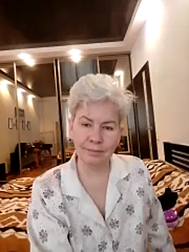 AvaSwan5354 online show from April 19, 2026, 9:08 am